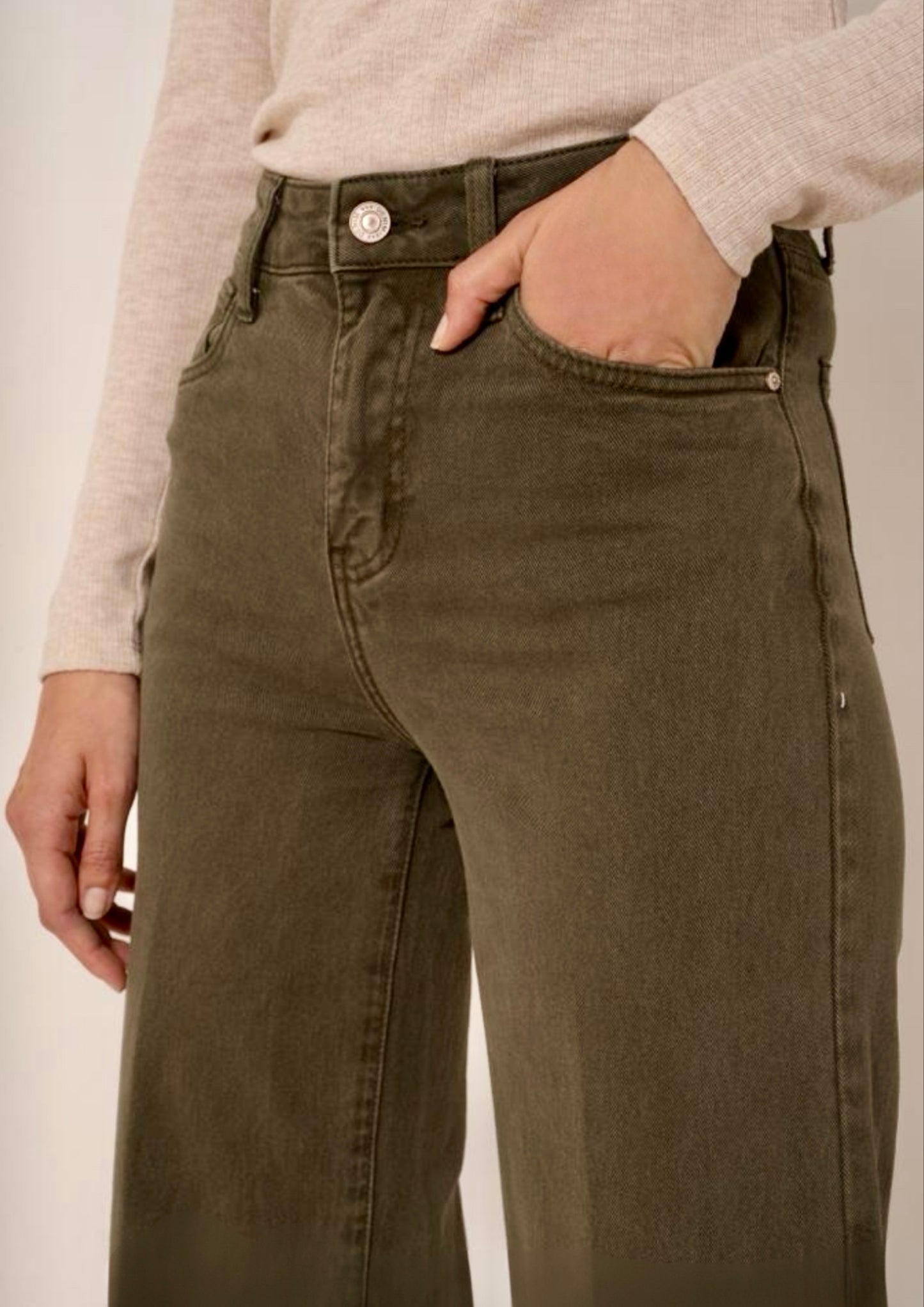 JEANS CANELAS
