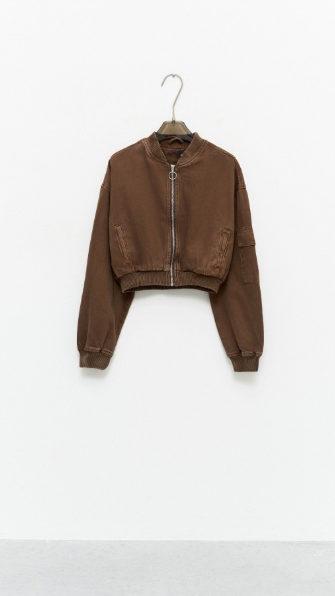 BOMBER SALEM
