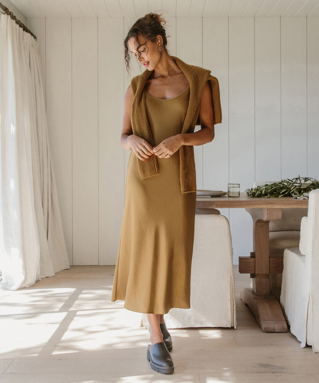 VESTIDO LENDE